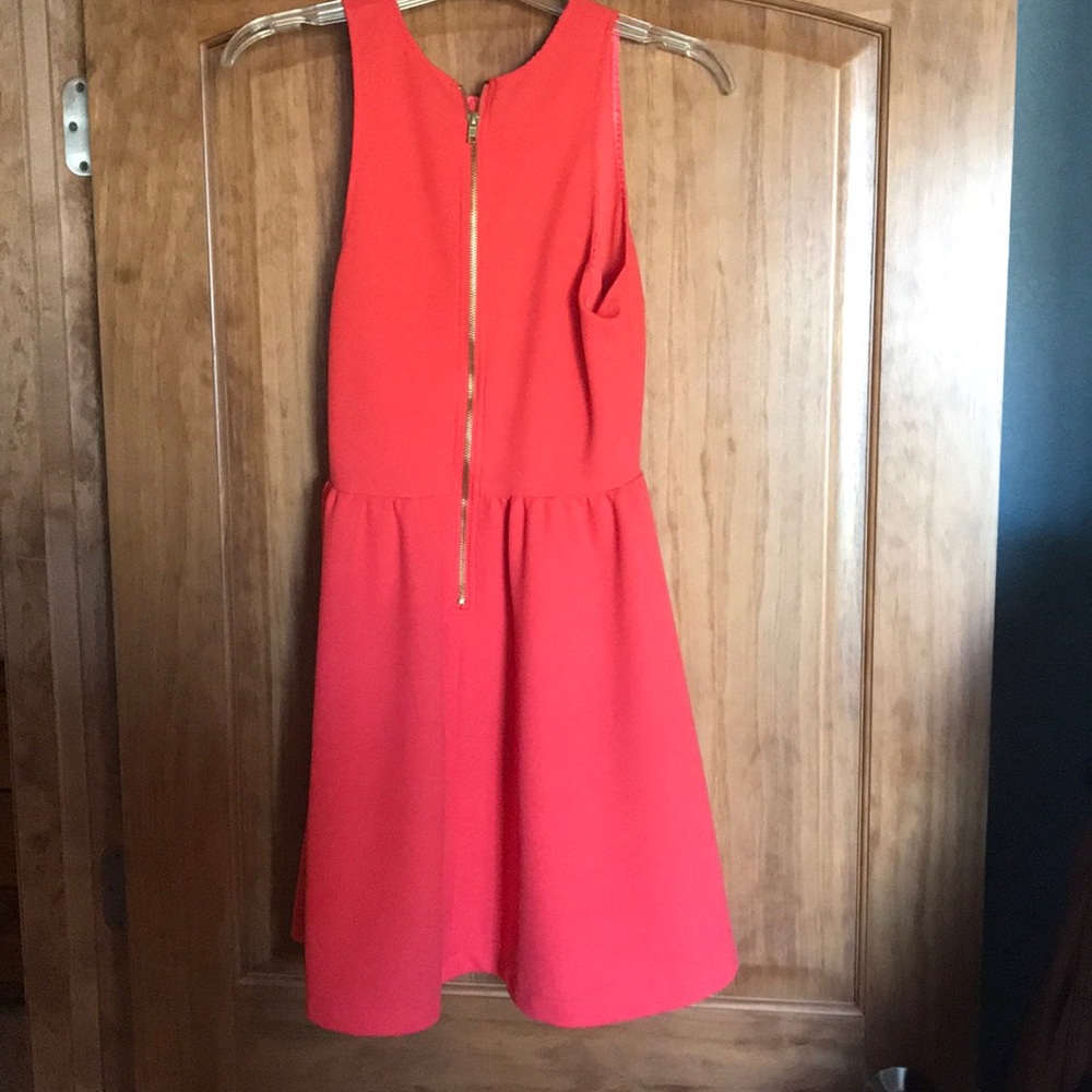 Dress - Picture 2 of 2